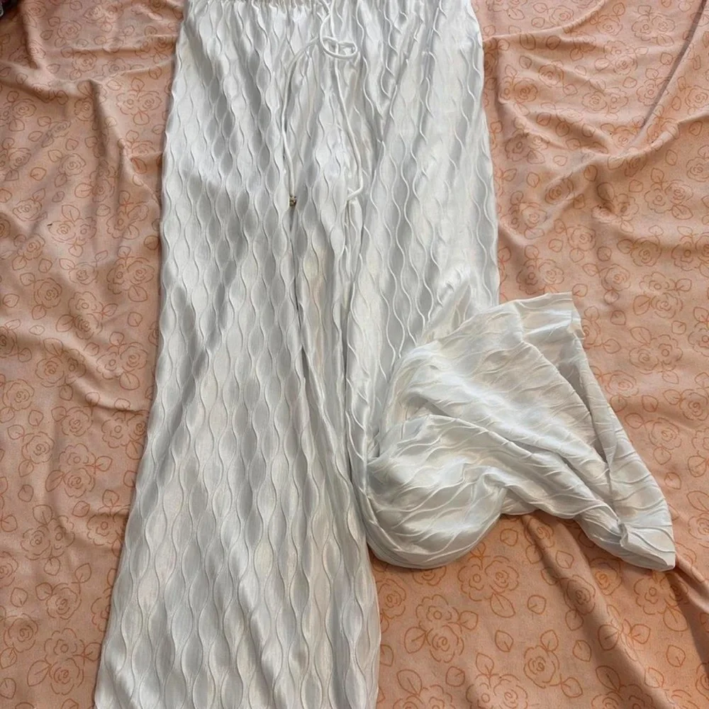 White Textured Lounge Pants - Picture 2 of 5
